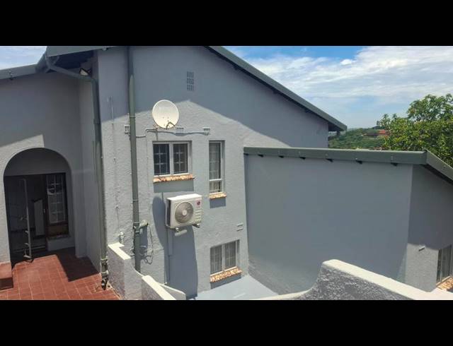 4 BEDROOM HOUSE FOR SALE IN ISIPINGO